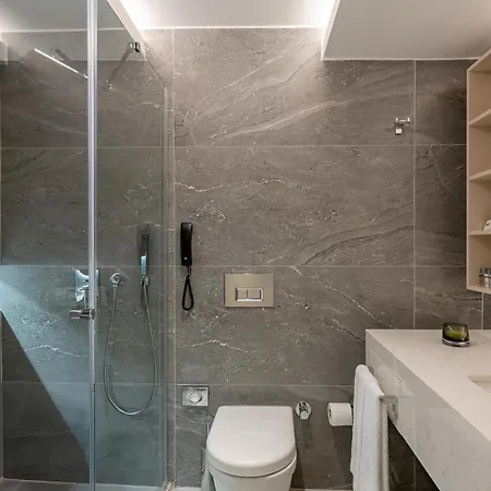 Hotel Bergiz & 5*