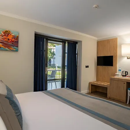 Hotel Bergiz & Kemer 5*